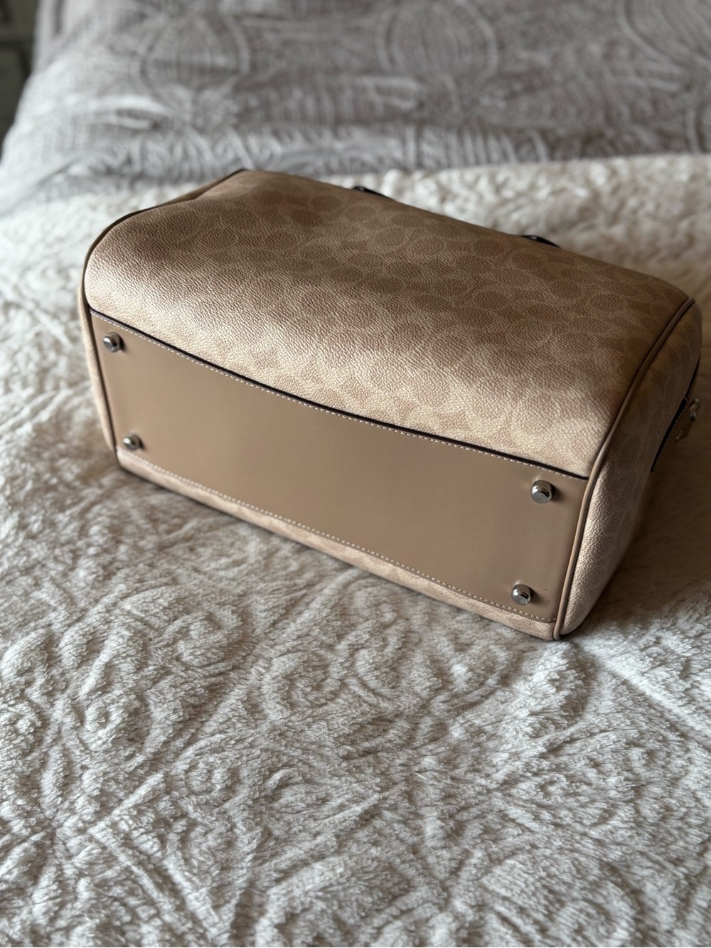 Coach Large Rowan in Sand/Taupe/Silver Canvas - Picture 4 of 13